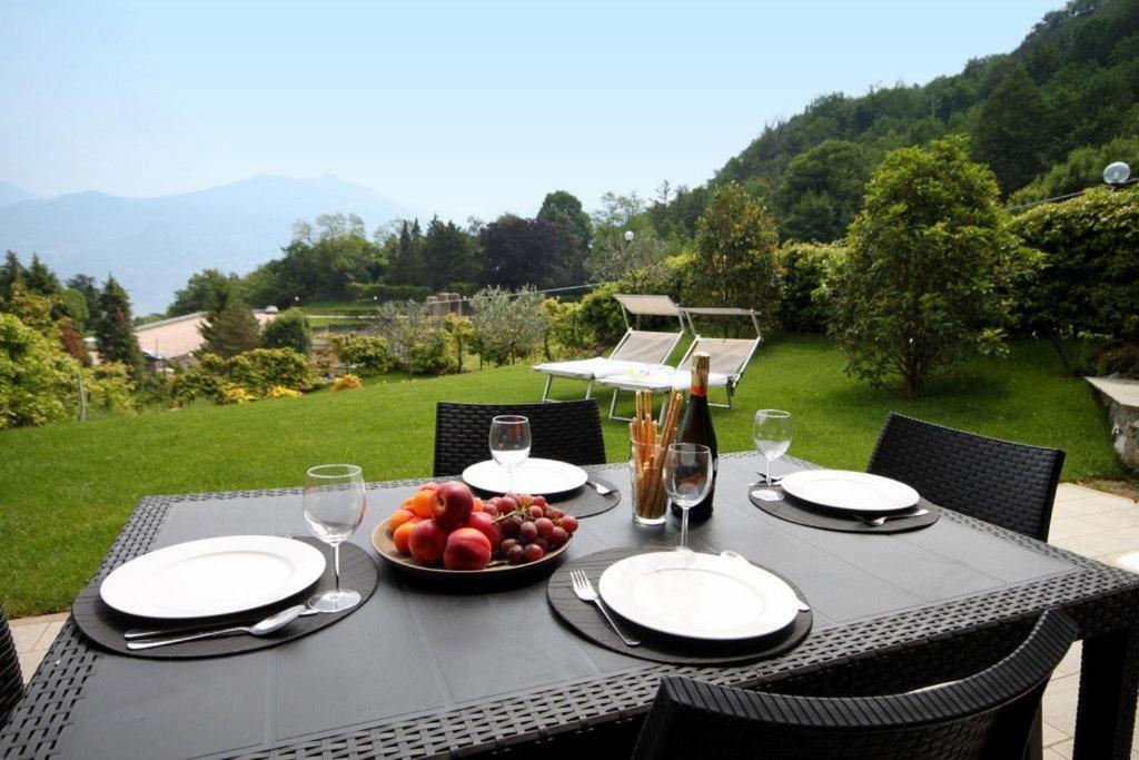Oleandro Garden 1 Villa Menaggio Buitenkant foto